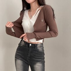 디테일 완성 일체형 리셋 레이어드 배색 버클 언발 트임 일체형 골지 크롭 니트 가디건 브라운