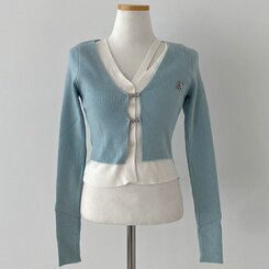 디테일 완성 일체형 리셋 레이어드 배색 버클 언발 트임 일체형 골지 크롭 니트 가디건