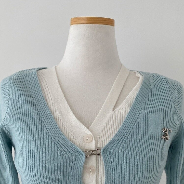 디테일 완성 일체형 리셋 레이어드 배색 버클 언발 트임 일체형 골지 크롭 니트 가디건