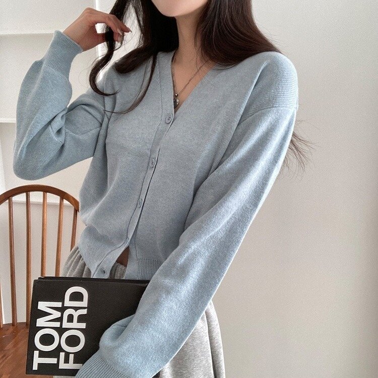 데일리 오오티디추천 브이넥 크롭 니트 가디건 소라