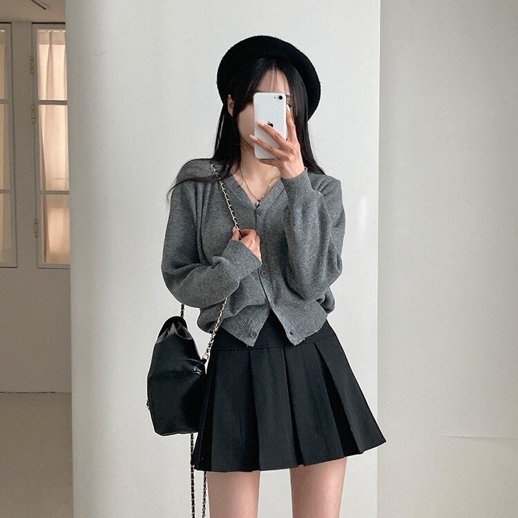 데일리 오오티디추천 브이넥 크롭 니트 가디건 그레이