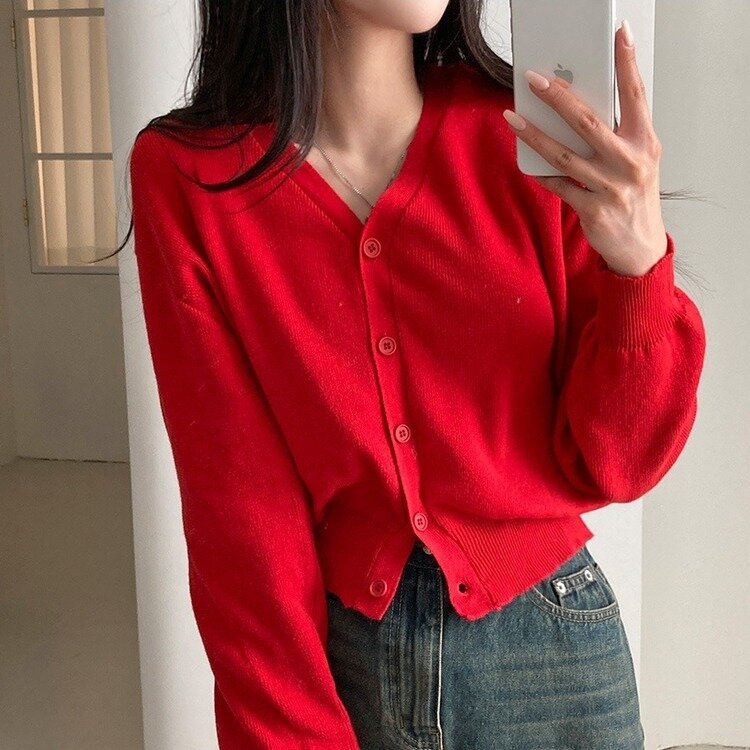 데일리 오오티디추천 브이넥 크롭 니트 가디건 레드