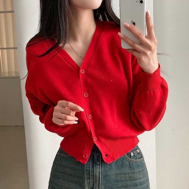 데일리 오오티디추천 브이넥 크롭 니트 가디건 레드