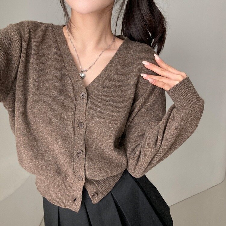 데일리 오오티디추천 브이넥 크롭 니트 가디건 브라운