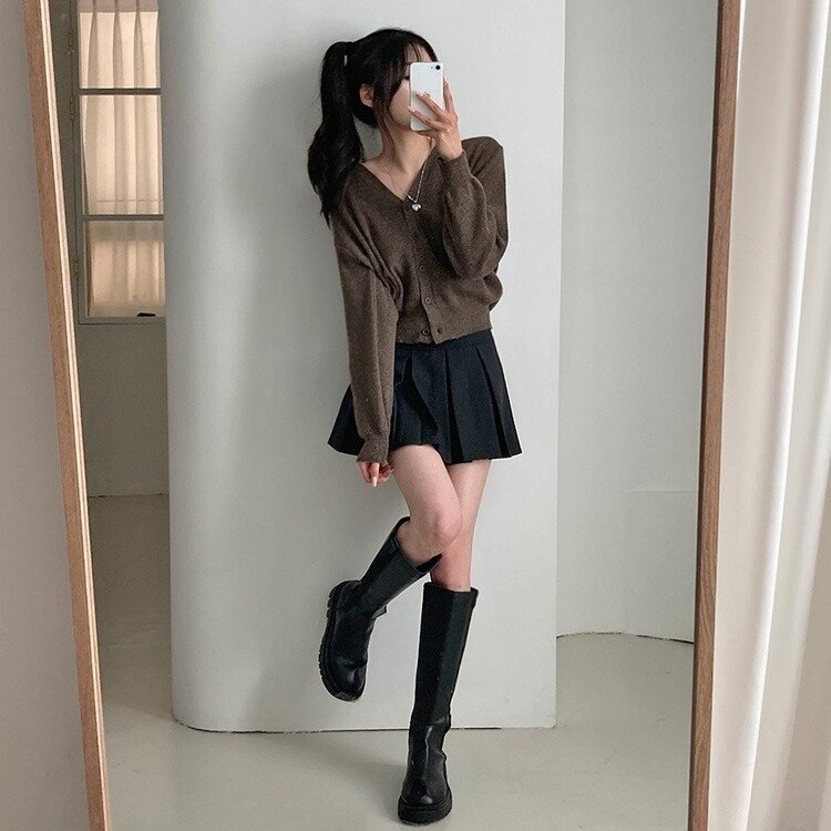 데일리 오오티디추천 브이넥 크롭 니트 가디건 브라운