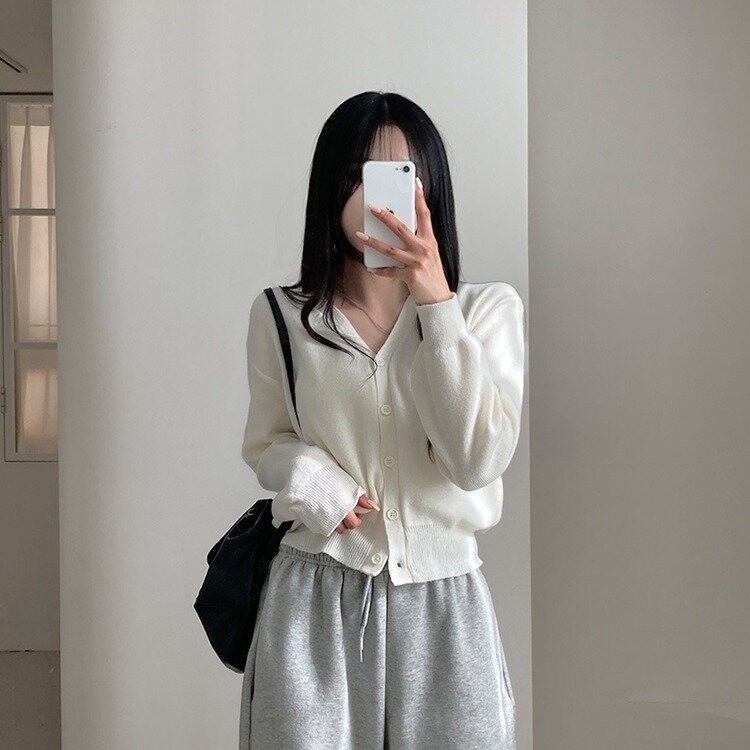 데일리 오오티디추천 브이넥 크롭 니트 가디건 크림