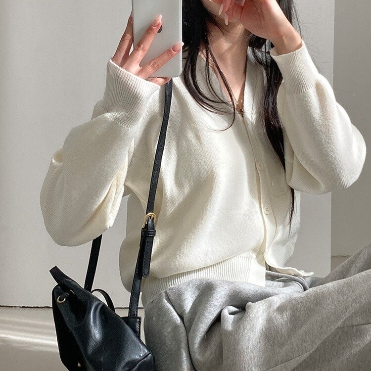 데일리 오오티디추천 브이넥 크롭 니트 가디건 크림