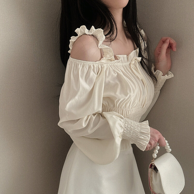 GOLDS♡肩紐ビジュー付き♡サテン×シフォン♡ラッフルフリルキャミトップス♡黒 シフォンフリルクロップギャザートップス｜ブラウス｜韓国ファッション