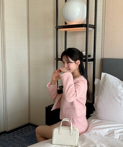 jk2809 (세트가능♥/주문폭주) 로잘린 트위드 세미 크롭 자켓 Pink(model)