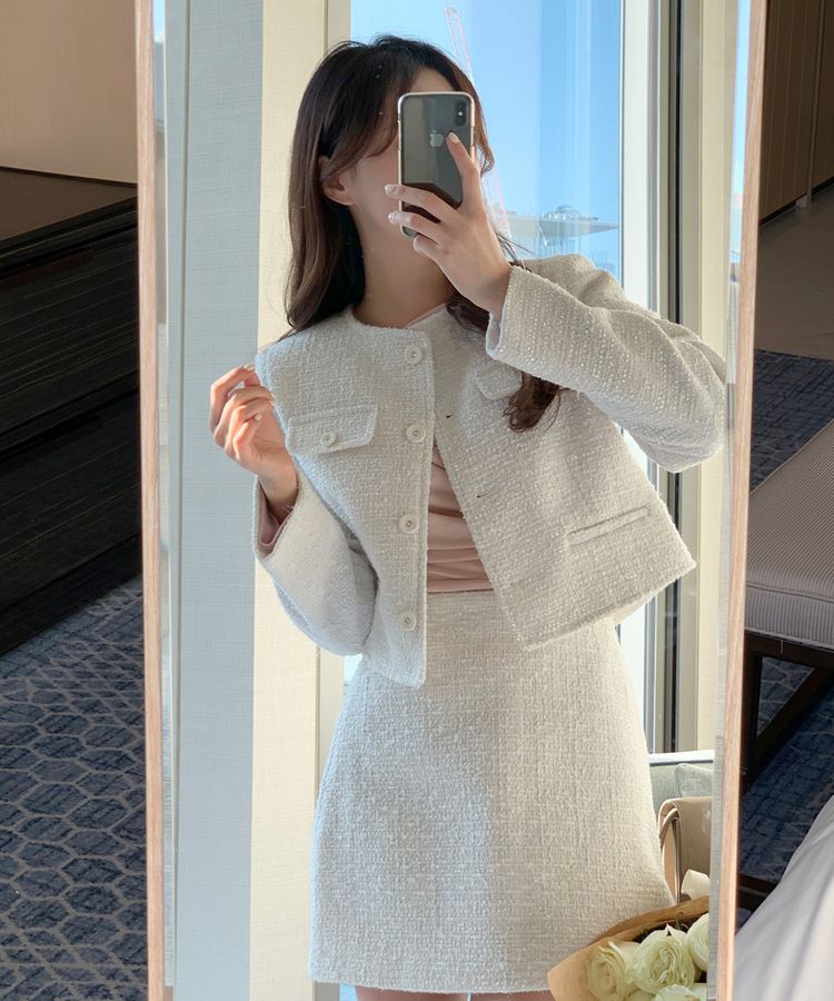 jk2809 (세트가능♥/주문폭주) 로잘린 트위드 세미 크롭 자켓 Ivory(model)