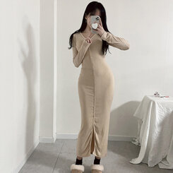 ロングワンピース スリムスパンリブボタンロングワンピース BEIGE