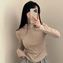 トレーニングハーフジップアップハイネック長袖Tシャツ BEIGE