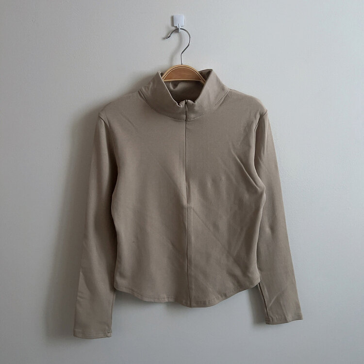 トレーニングハーフジップアップハイネック長袖Tシャツ