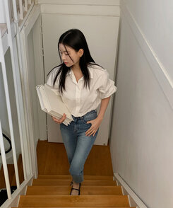 デニム スリムストレートフィットアンクルデニムパンツ DENIM