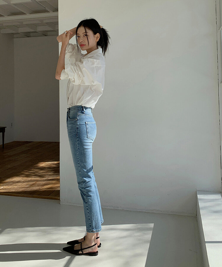 スリムストレートフィットアンクルデニムパンツ DENIM