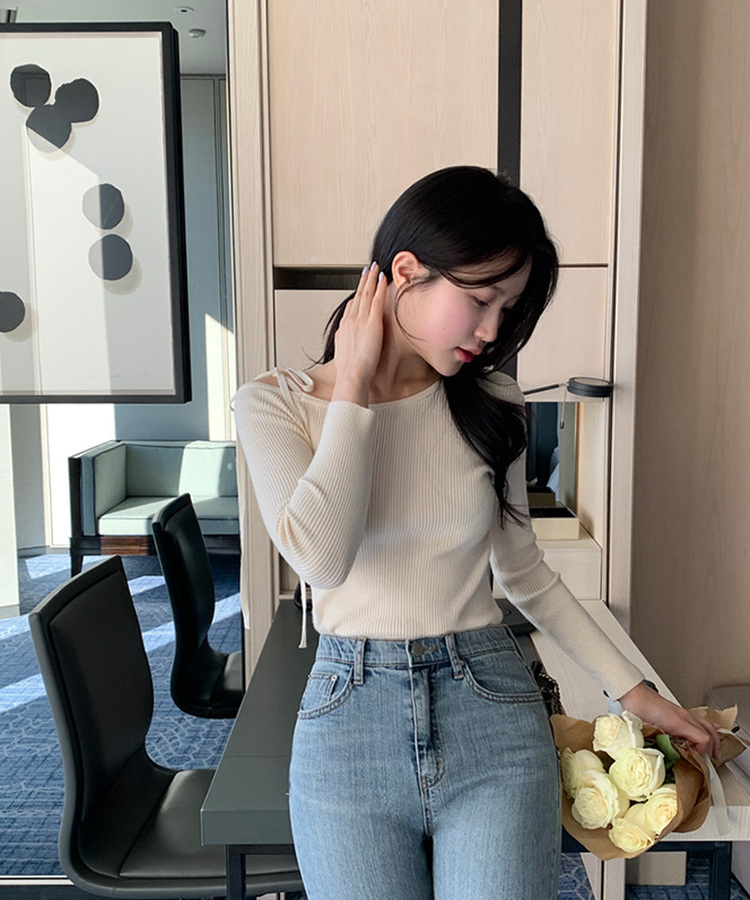 ショルダーリボントップス アシメショルダーリボントップス｜長袖Tシャツ｜韓国ファッション通販 SONA