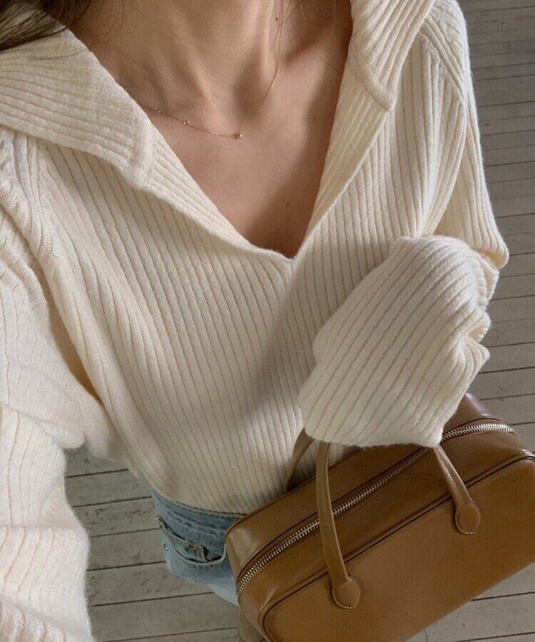 アパルトモン 新品アパルトモン☆スヌード付きVネックニット グレー