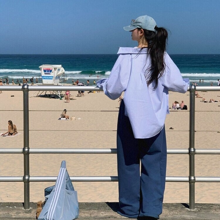 オーバーフィットストライプシャツ AQUA