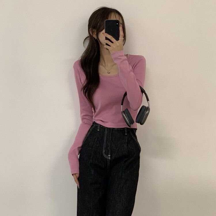 가을 유넥 간절기 긴팔 티셔츠 세미 크롭 슬림핏 니트 긴팔티 핑크