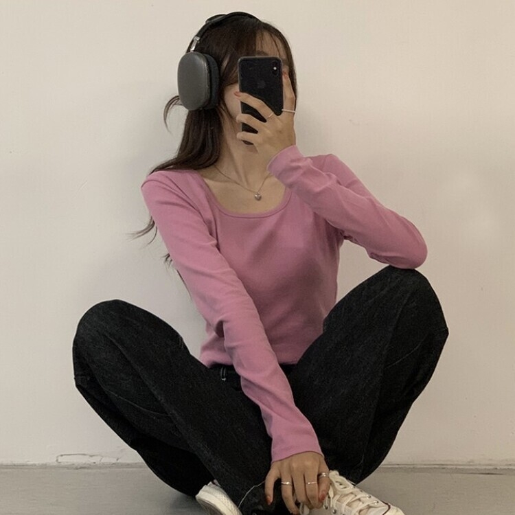 가을 유넥 간절기 긴팔 티셔츠 세미 크롭 슬림핏 니트 긴팔티 핑크