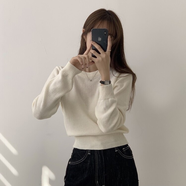 파스텔 가을 겨울 긴팔 라운드 무지 베이직 니트 아이보리