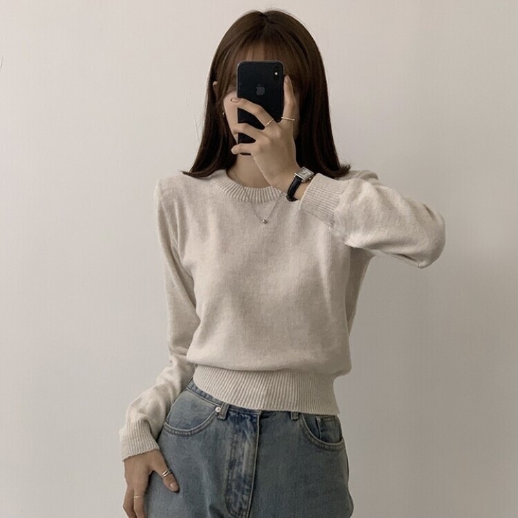 파스텔 가을 겨울 긴팔 라운드 무지 베이직 니트 오트밀