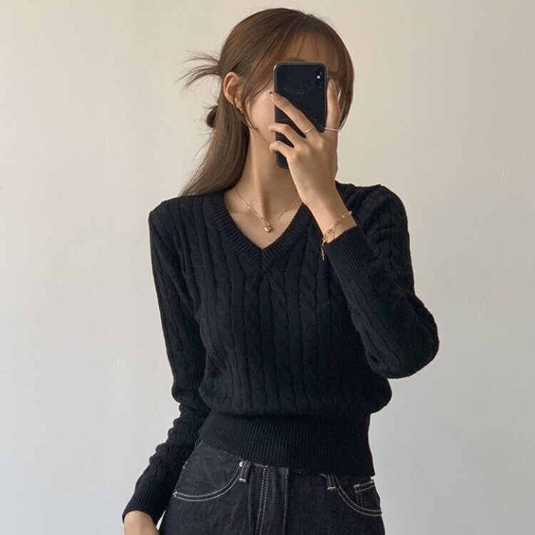 겨울 브이넥 꽈배기 허리잘록 숏 긴팔 니트 네이비