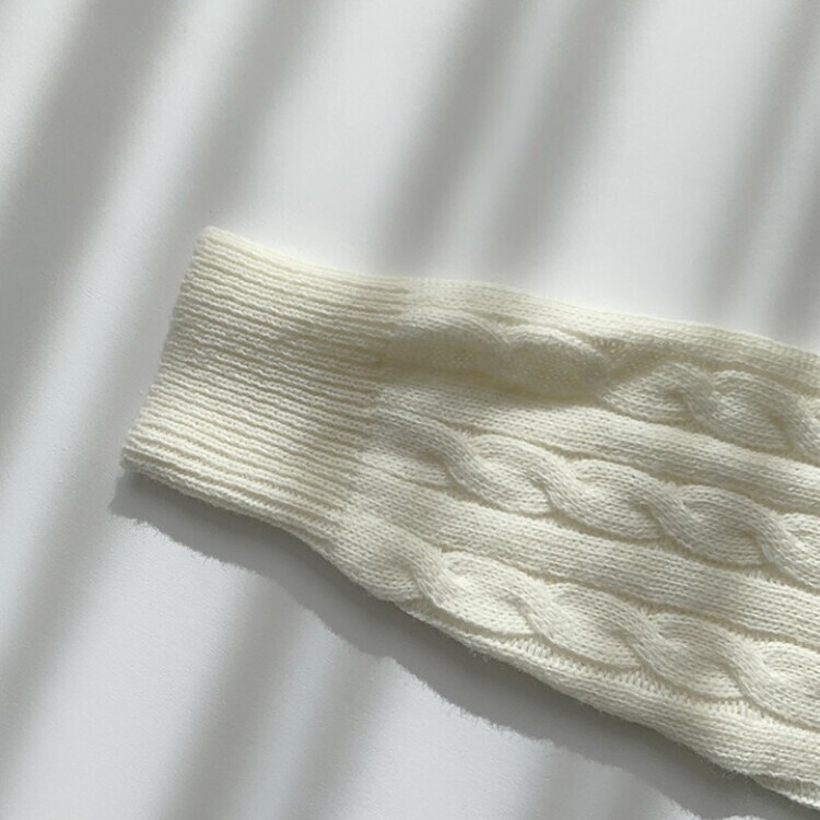 겨울 브이넥 꽈배기 허리잘록 숏 긴팔 니트