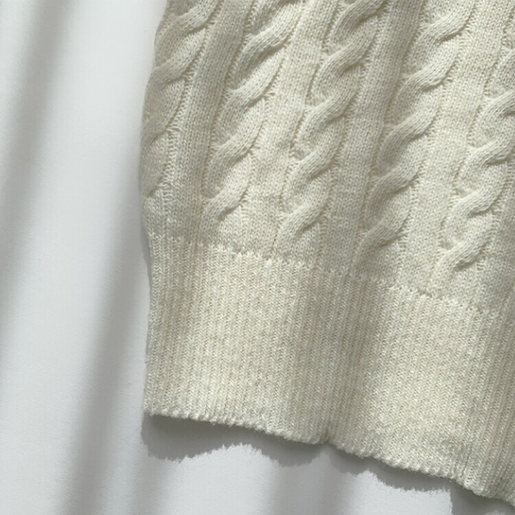 겨울 브이넥 꽈배기 허리잘록 숏 긴팔 니트