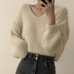 ニット Vネックアンゴラニット6色 IVORY