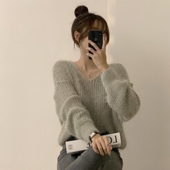 ニット Vネックアンゴラニット6色 KHAKI