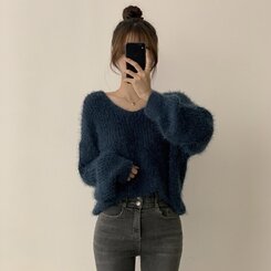 ニット Vネックアンゴラニット6色 BLUE