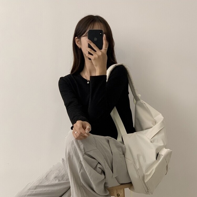 프리미엄 라운드 세미 크롭 데일리 무지긴팔 베이직 긴팔티 기본 레이어드 긴소매티셔츠