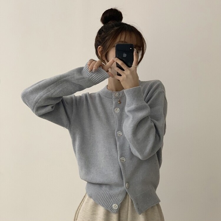 폭닥함의 정석 아방핏 겨울 라운드 단추 긴팔 오버핏 니트 가디건 소라