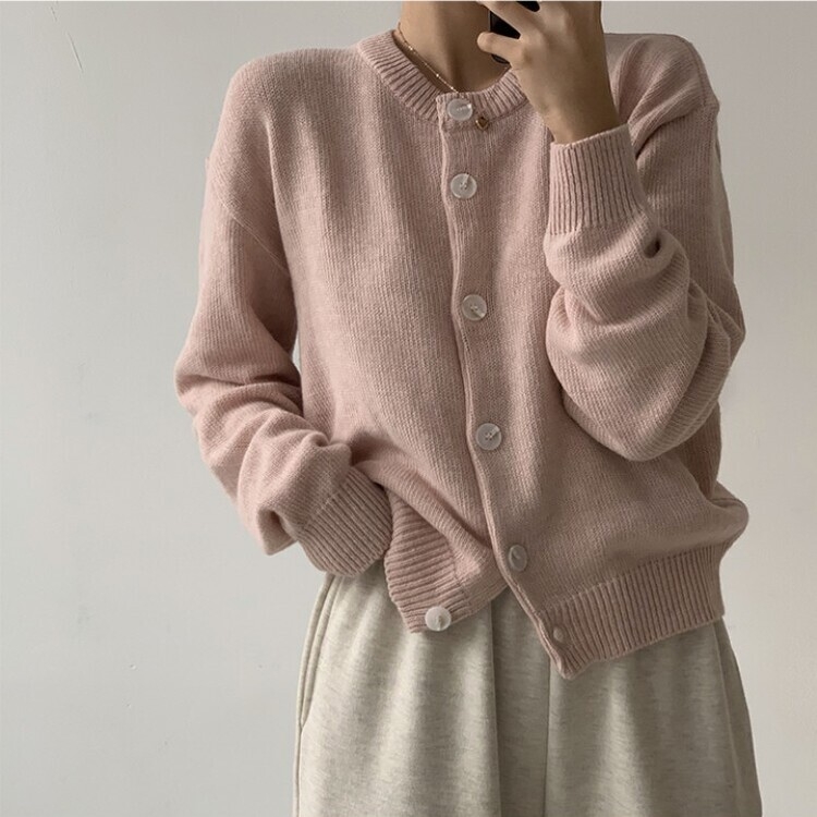 폭닥함의 정석 아방핏 겨울 라운드 단추 긴팔 오버핏 니트 가디건 핑크