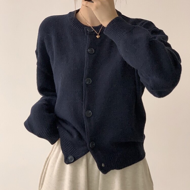 폭닥함의 정석 아방핏 겨울 라운드 단추 긴팔 오버핏 니트 가디건 네이비