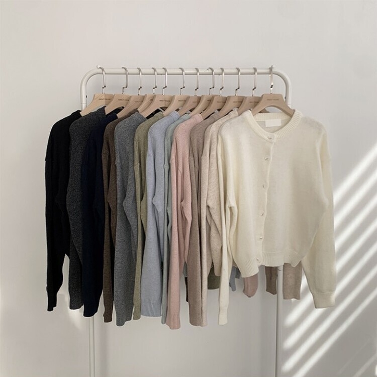 폭닥함의 정석 아방핏 겨울 라운드 단추 긴팔 오버핏 니트 가디건