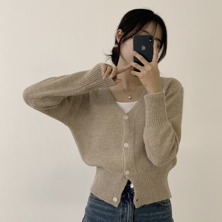 未使用級♡モラビト ドルマンスリーブ Vネック カーディガン ロゴパッチ 近年 ディープⅤネックくびれカーディガン5色｜カーディガン｜韓国