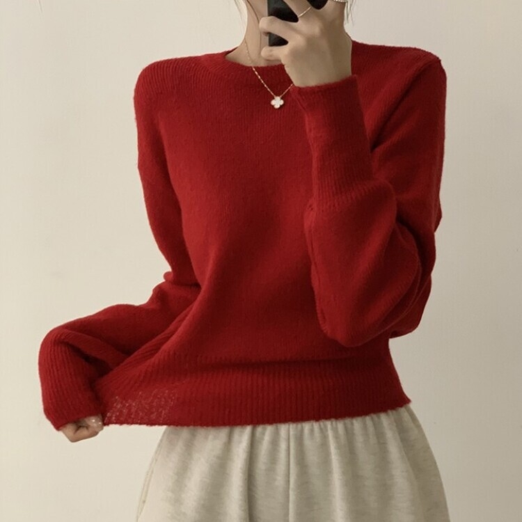 러블리한 무드의 정석 파스텔 라운드 긴팔 세미 크롭 베이직 데일리 무지 봄옷 아방핏 니트 레드