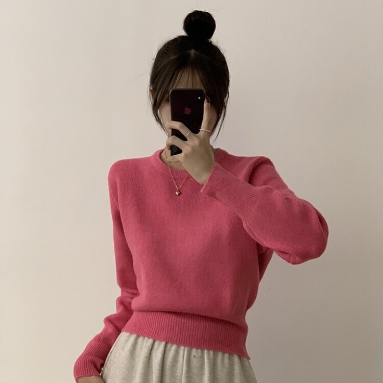 러블리한 무드의 정석 파스텔 라운드 긴팔 세미 크롭 베이직 데일리 무지 봄옷 아방핏 니트 핫핑크