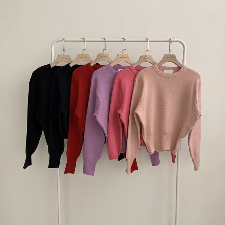 러블리한 무드의 정석 파스텔 라운드 긴팔 세미 크롭 베이직 데일리 무지 봄옷 아방핏 니트