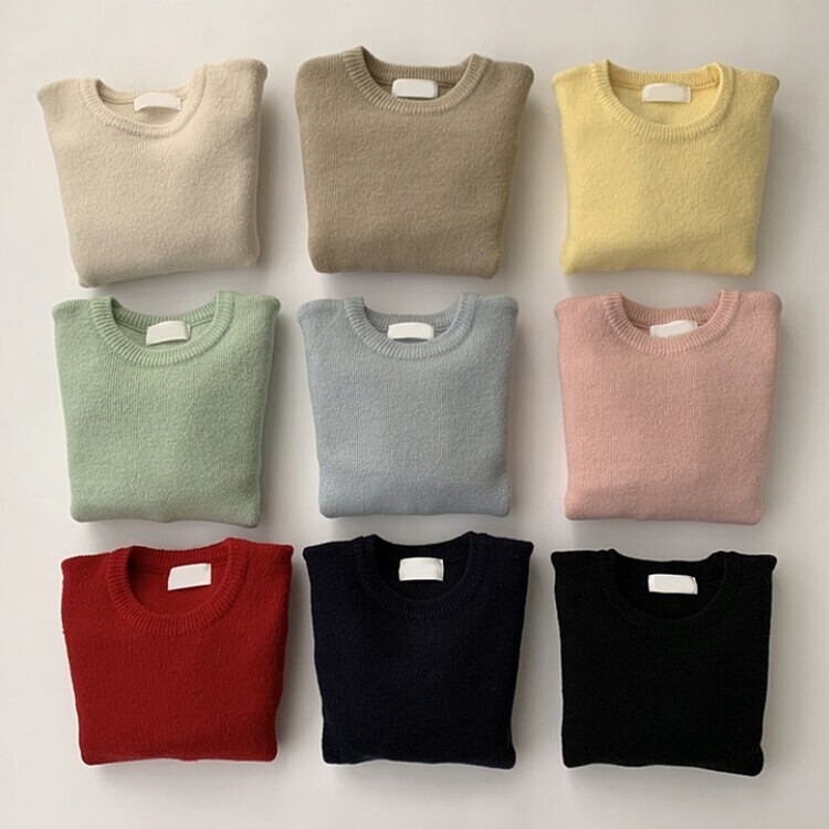 러블리한 무드의 정석 파스텔 라운드 긴팔 세미 크롭 베이직 데일리 무지 봄옷 아방핏 니트