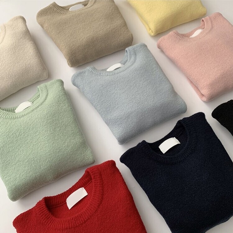 러블리한 무드의 정석 파스텔 라운드 긴팔 세미 크롭 베이직 데일리 무지 봄옷 아방핏 니트