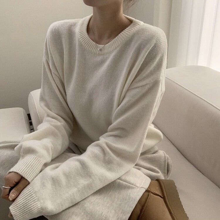 에리카 봄옷 라운드 램스울 긴팔 허리잘록 무지 데일리 베이직 오버핏 니트 아이보리