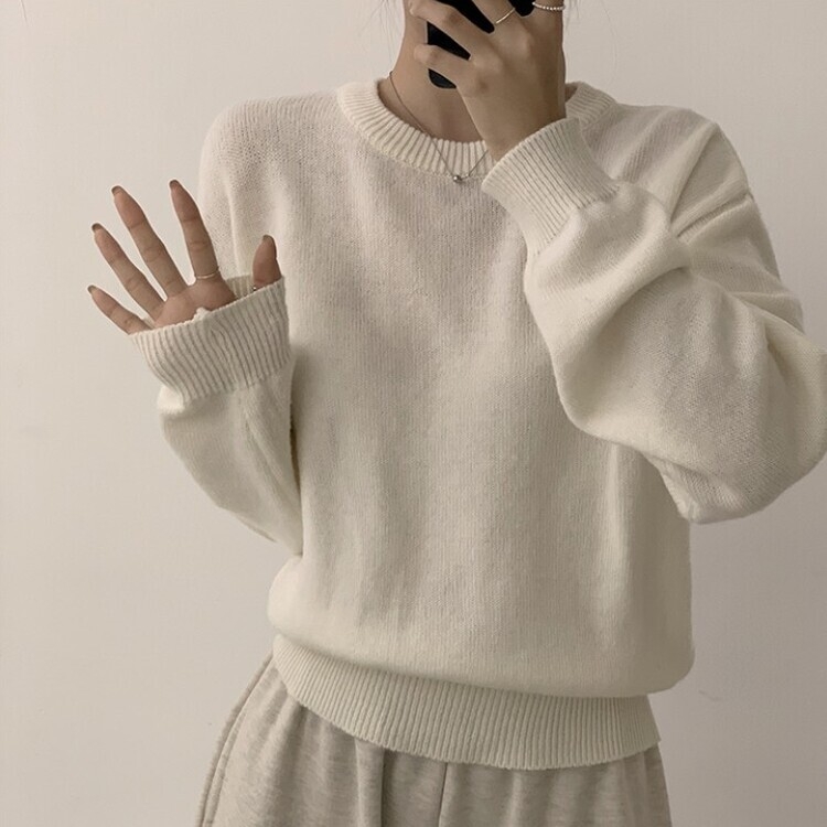 에리카 봄옷 라운드 램스울 긴팔 허리잘록 무지 데일리 베이직 오버핏 니트 아이보리