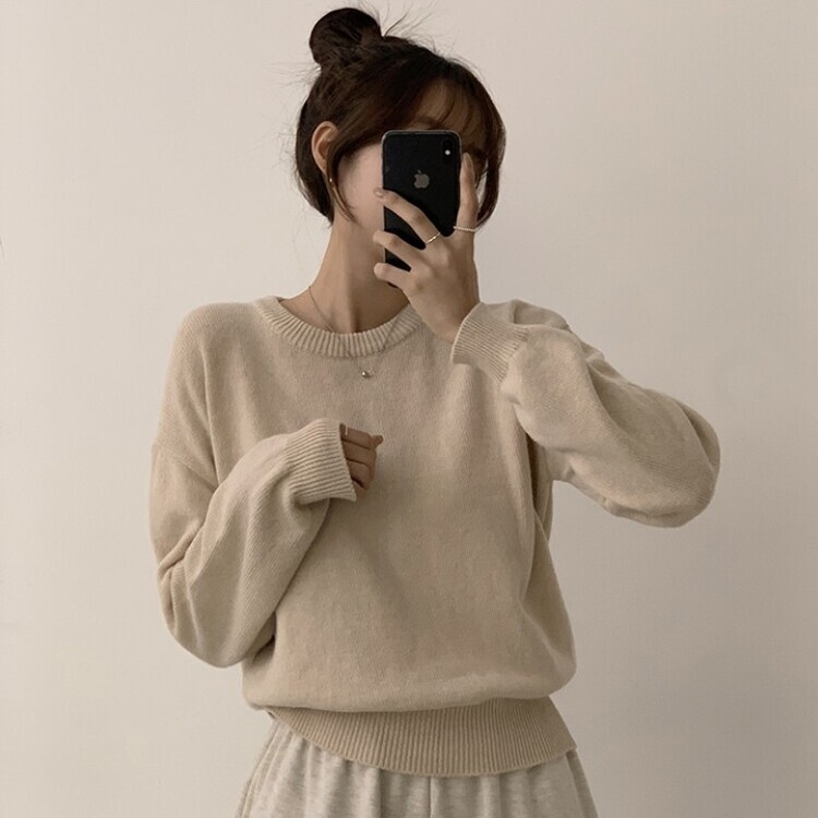 에리카 봄옷 라운드 램스울 긴팔 허리잘록 무지 데일리 베이직 오버핏 니트 베이지