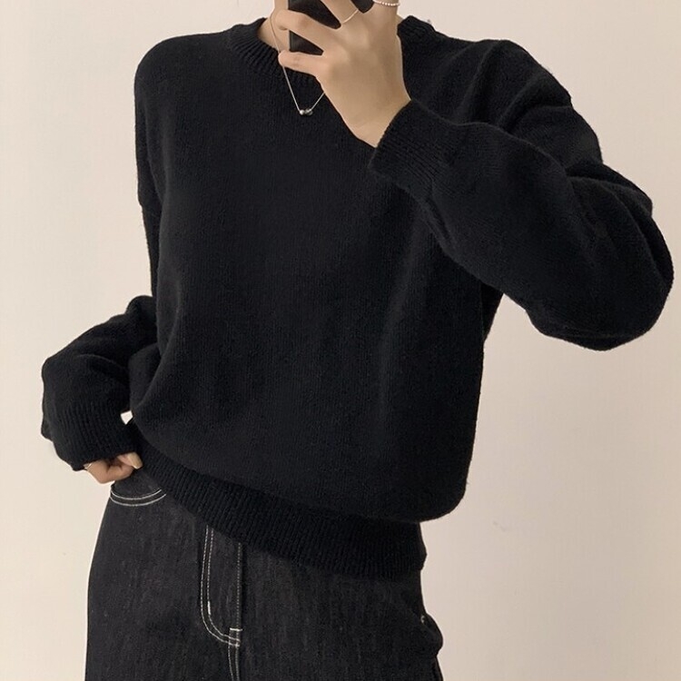 에리카 봄옷 라운드 램스울 긴팔 허리잘록 무지 데일리 베이직 오버핏 니트 블랙