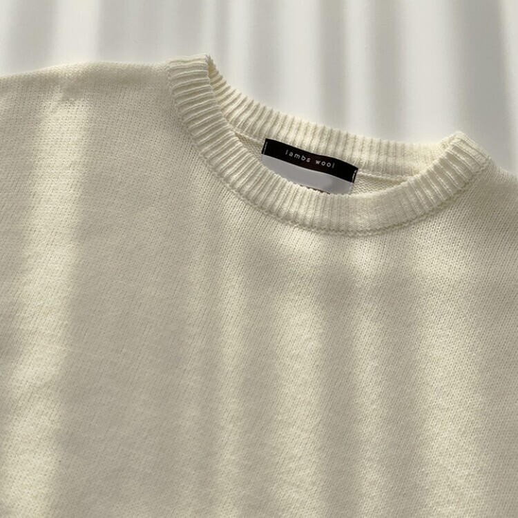 에리카 봄옷 라운드 램스울 긴팔 허리잘록 무지 데일리 베이직 오버핏 니트