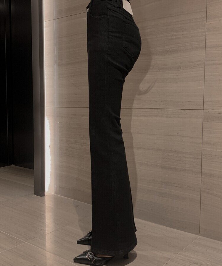 センタープレスブーツカットパンツ BLACK