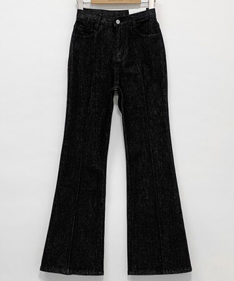 センタープレスブーツカットパンツ